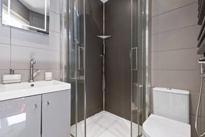 Photo 21- click for photo gallery